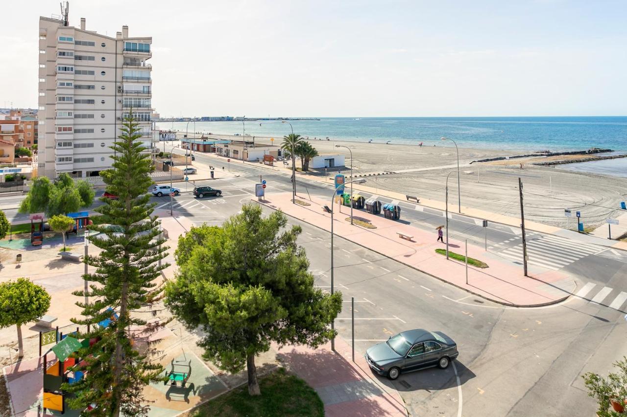 ✩Direct Beach Location ✩ Familyfriendly ✩ Netflix سانتا بولا المظهر الخارجي الصورة