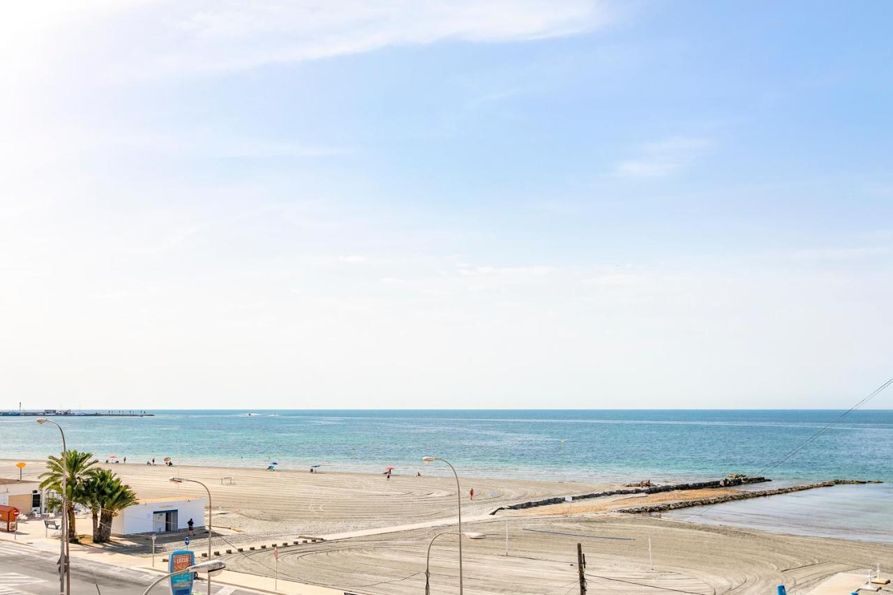 ✩Direct Beach Location ✩ Familyfriendly ✩ Netflix سانتا بولا المظهر الخارجي الصورة