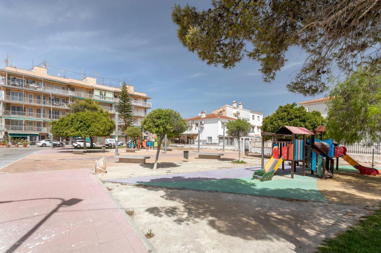 ✩Direct Beach Location ✩ Familyfriendly ✩ Netflix سانتا بولا المظهر الخارجي الصورة